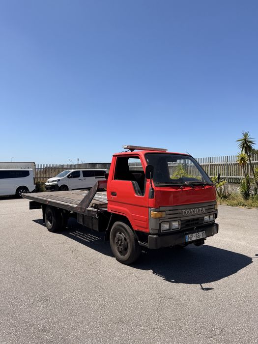 Toyota Dyna pronto socorro ligeiro