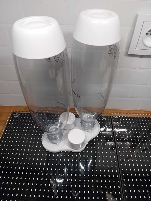 Stojak na dwie butelki soda stream