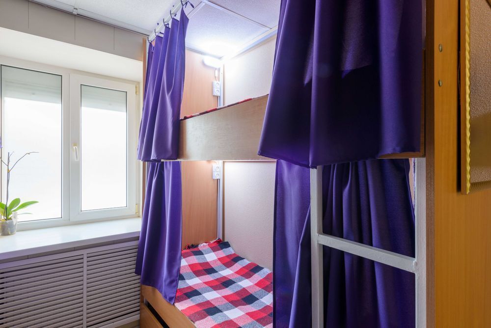 Успей! Лучший Хостел в Киеве! Недорогой ! Метро Сырец, Дорогожичи