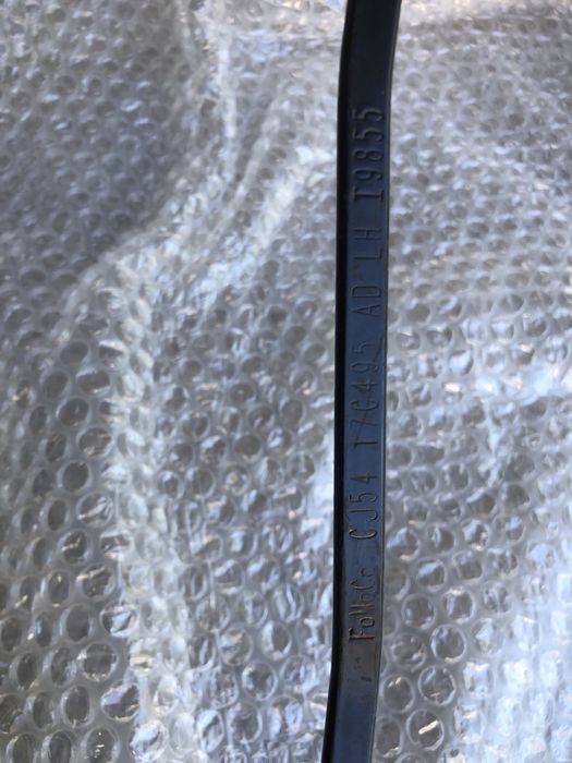 Повідець двірника лівий Ford Escape