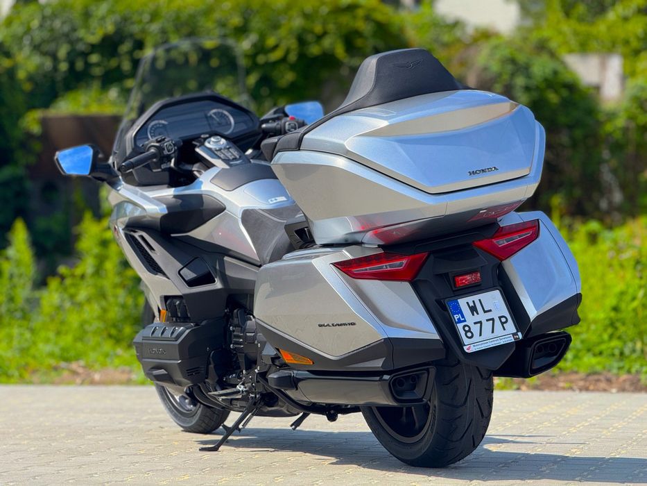 Honda GoldWing 1800 DCT [2025] - Wypożyczalnia Motocykli Warszawa | Rent Motorcycle Warsaw