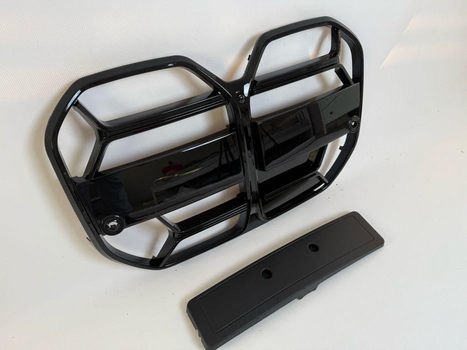 BMW G26 Gran Coupe Przednia Atrapa Chłodnicy Gril CS Czarny Połysk