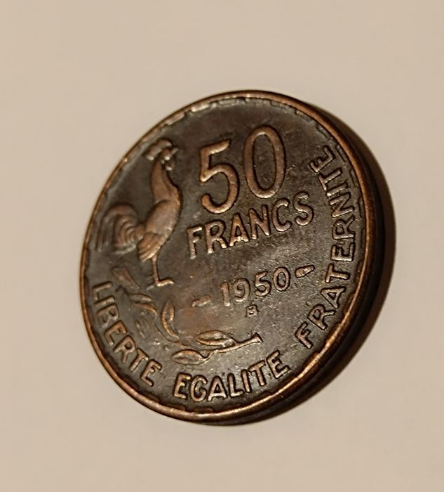 Moneta 50 franków z 1950 roku.