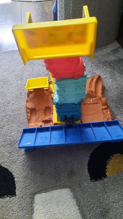 Hot wheels monster trucks arena