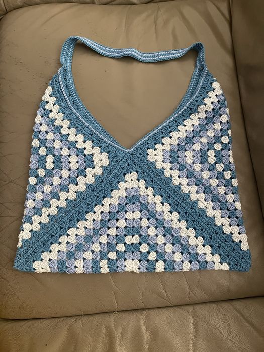 Mala em croche artesanal