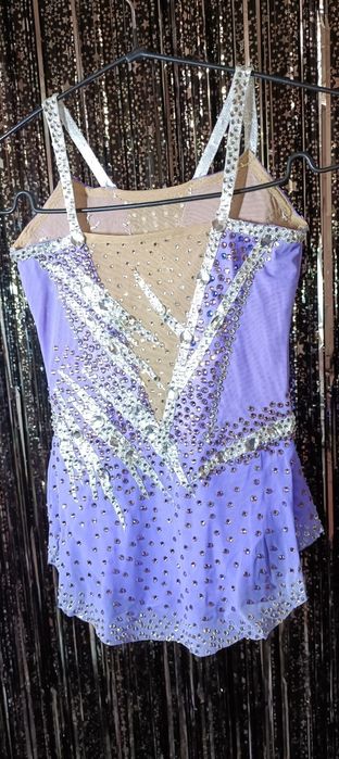 Купальники для художньої гімнастики