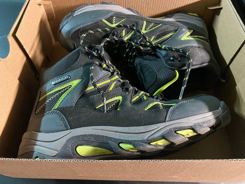 Buty sportowe trekkingowe, górskie, wspinaczkowe