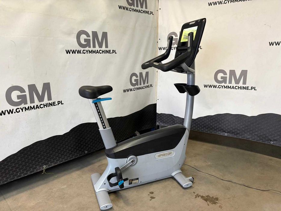 Rower Pionowy Precor UBK 865 Upright Bike z konsolą P62