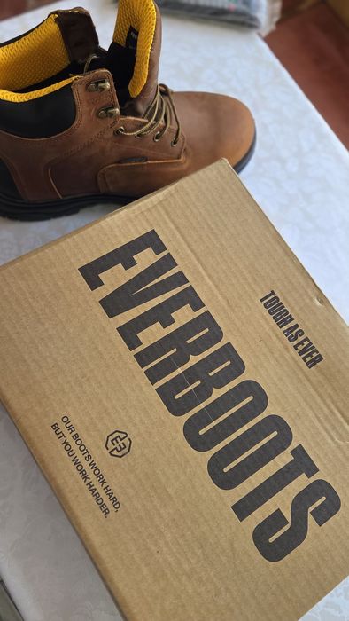 Взуття для чоловіків.Нові фірмові-тактичні Everboots 10.5(устілка29см)