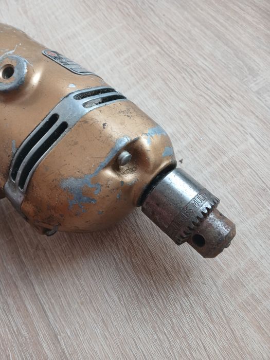 Wiertarka Black&Decker D700 5/16 8mm