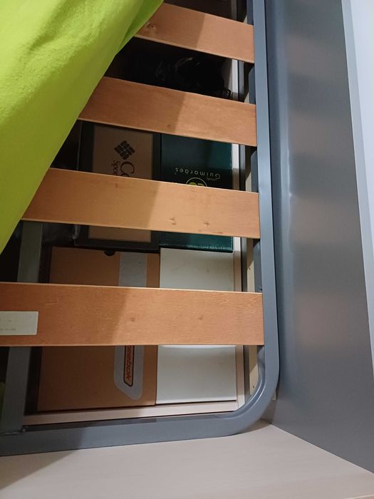 Cama solteiro com gavetão