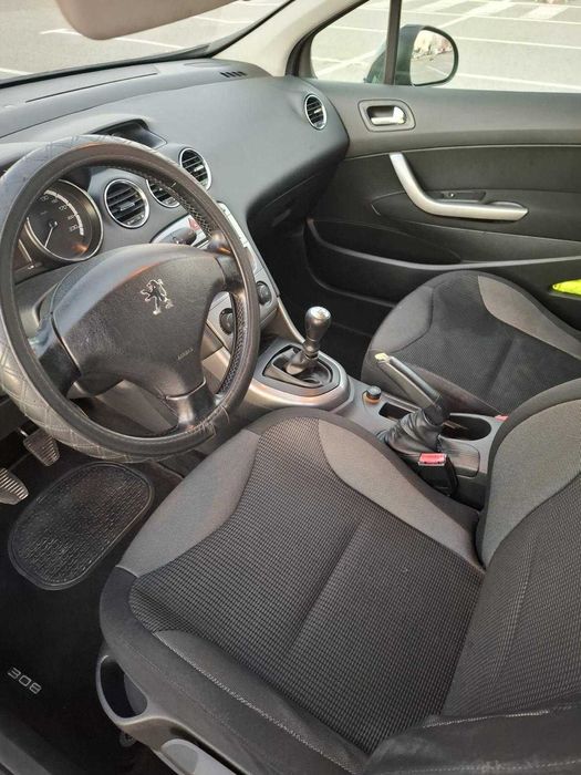 Peugeout 308 Económico do Ano 2008 com Km 227 179