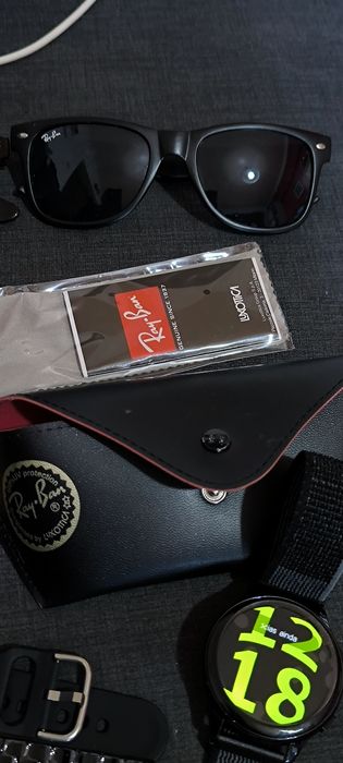 Vendo óculos de sol Ray ban