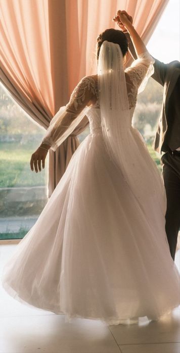 Ексклюзивна весільна сукня | індивідуальний пошив