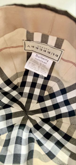 Boina Burberry em verde tropa escuro