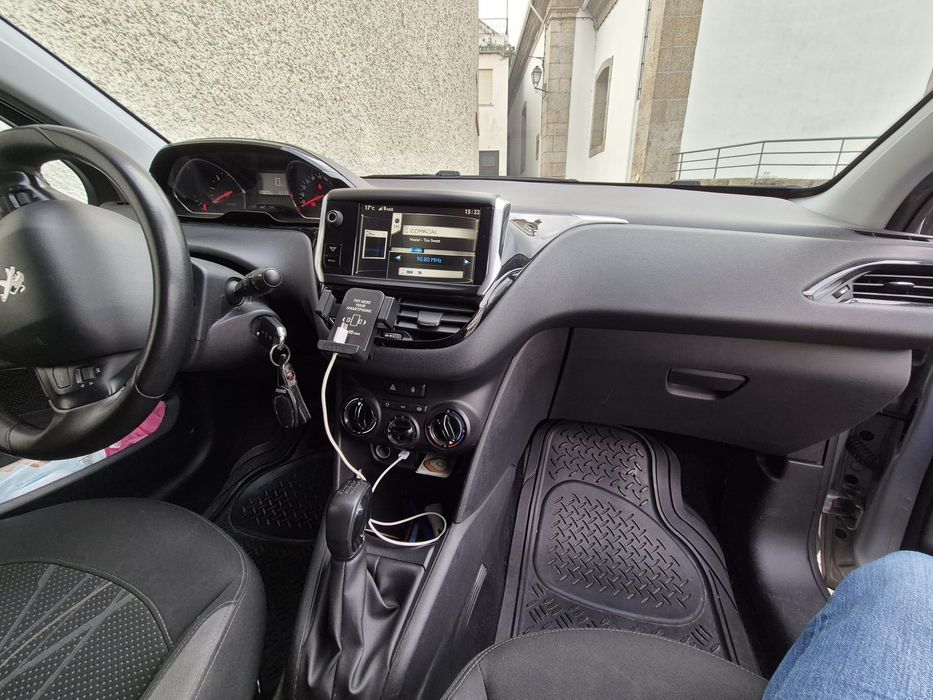 Peugeot 208 1.4HDi Active