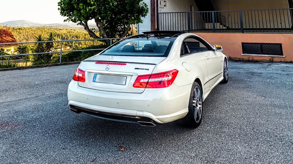 Mercedes E Coupé 2.2 biturbo CDI AMG Skyview