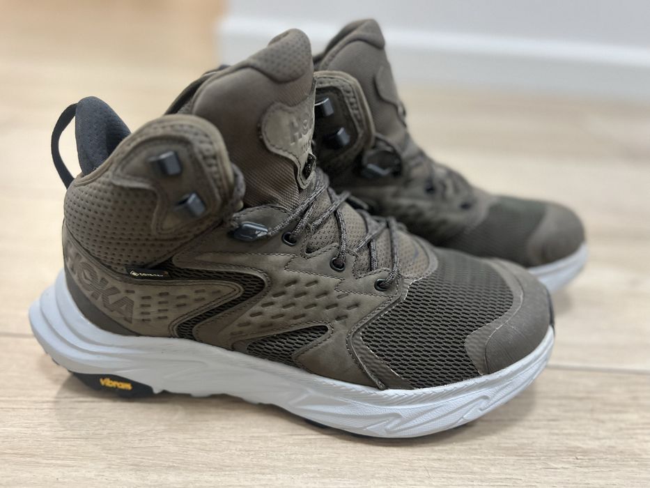 Ботинки кросівки взуття Hoka 41 р