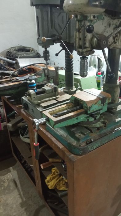 Свердлільний станок2м 112, Всн 20, нс 12, тіски