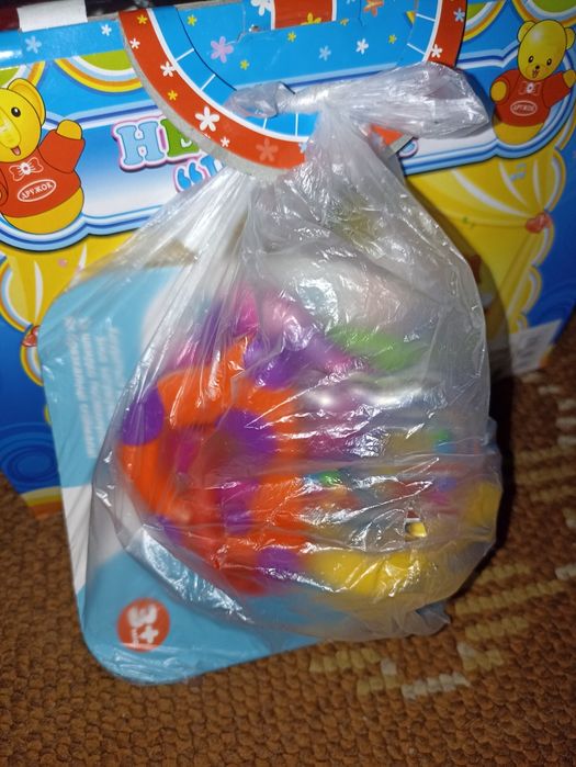 Неваляшки для малих дітей