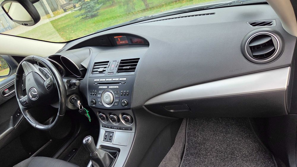 Mazda 3 2010 rok Stan Bdb bez korozji