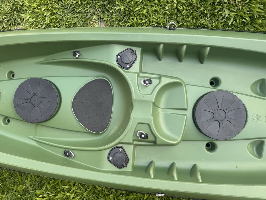 Kayak de pesca ou passeio para duas pessoas