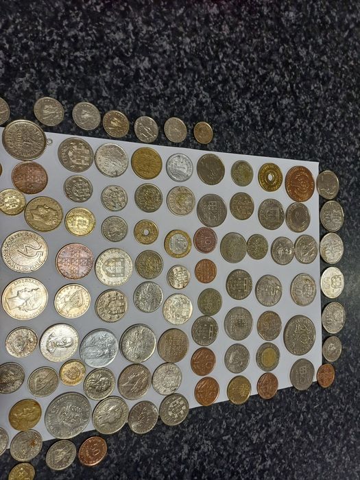 Moedas portuguesas.estrangueiras,escudos etc,varios paises,antigas