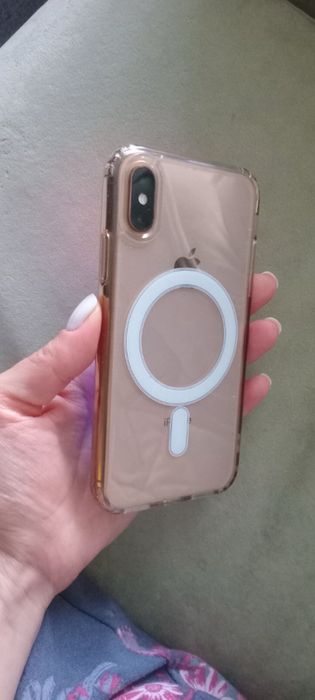 Продам. Айфон iphone xs