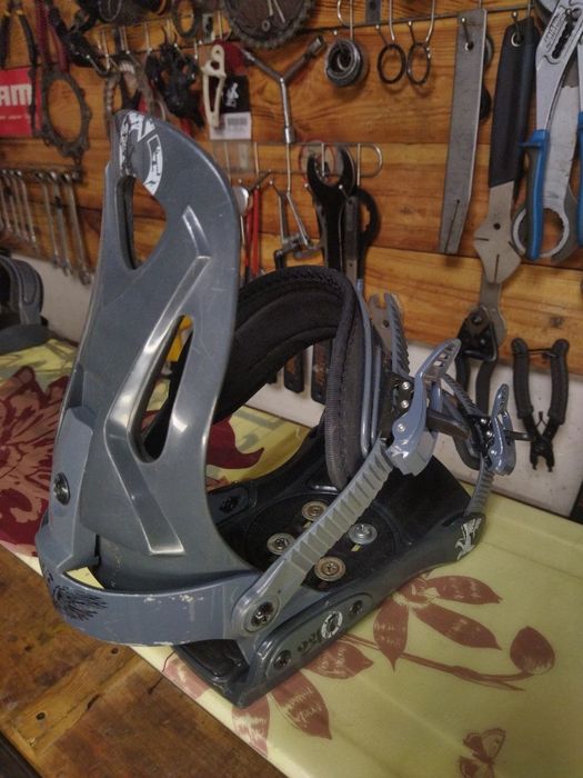 Сноуборд Lamar (кріплення + боти К2 + чохол).