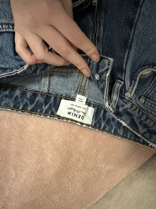 Трендові прямі джинси