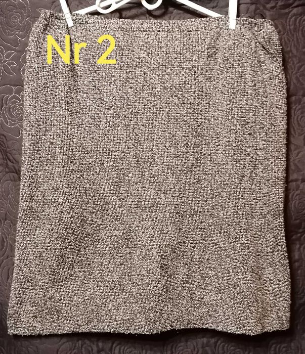 Garsonki damskie na różne okazje
SPÓDNICA i ŻAKIET rozm. 50