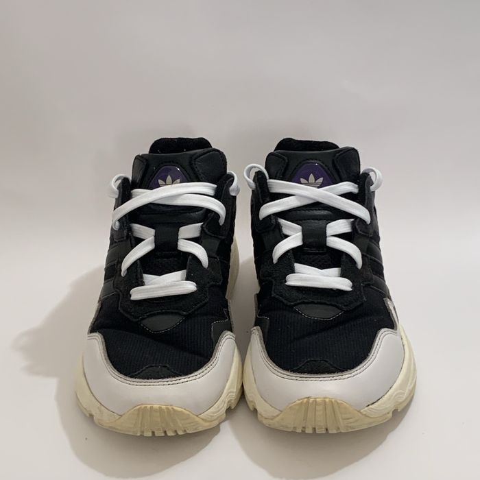 Sapatilhas Adidas Originals Yung 96 41 Preto/Branco