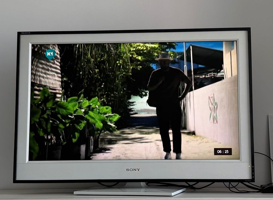 Телевізор Sony KDL-40E4000