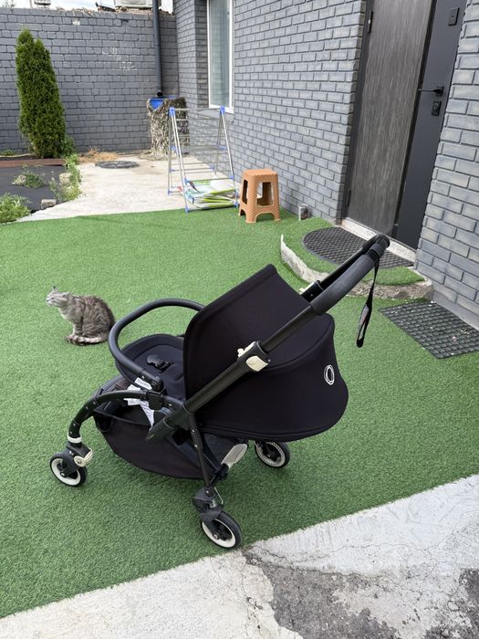 Продам коляску Bugaboo bee3