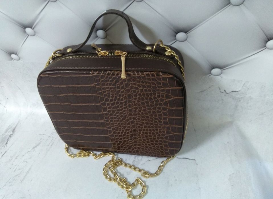 Продам жіночу сумку