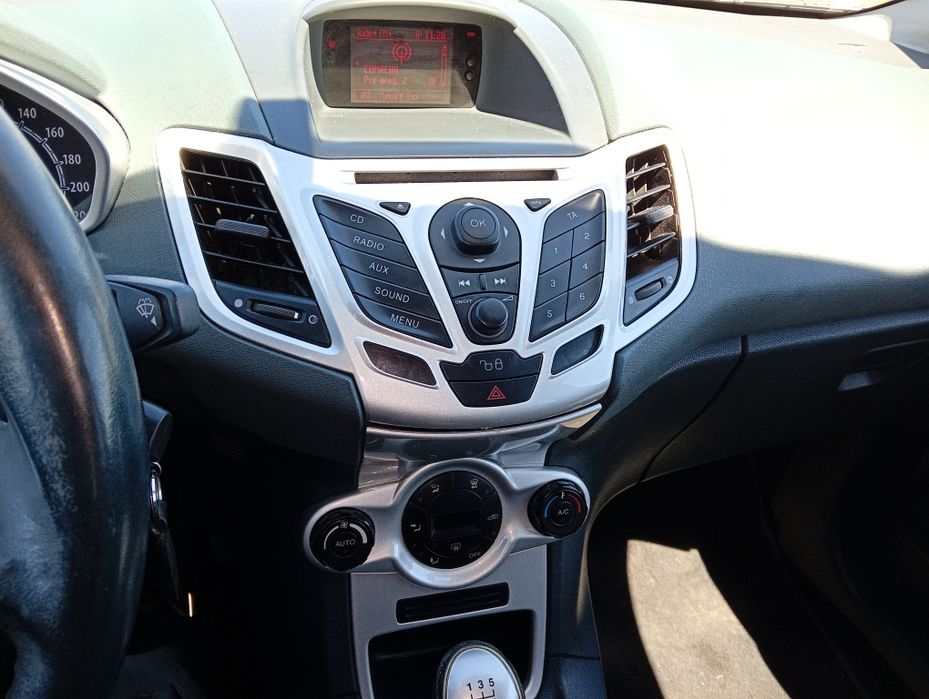 Vendo FordFiesta — fotografia 4