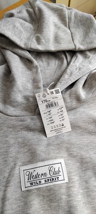 Reserved nowa bluza dresowa chłopięca r. 170