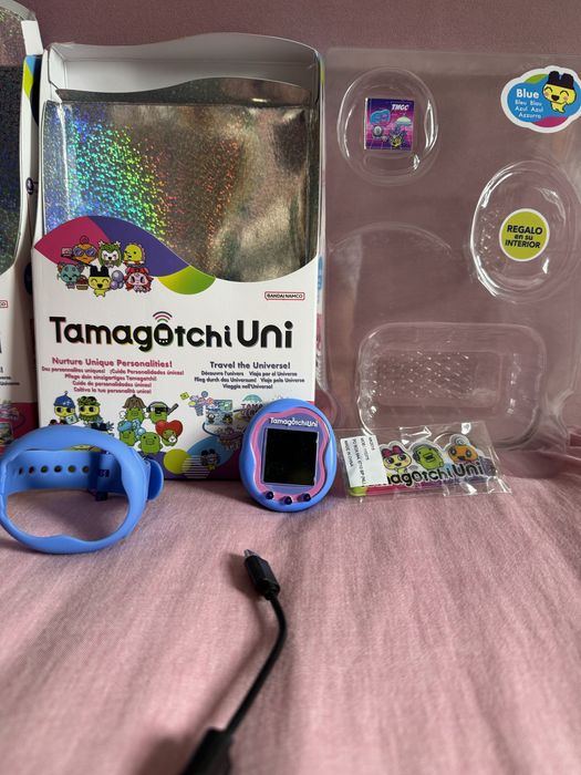 Tamagotchi Uni Rosa