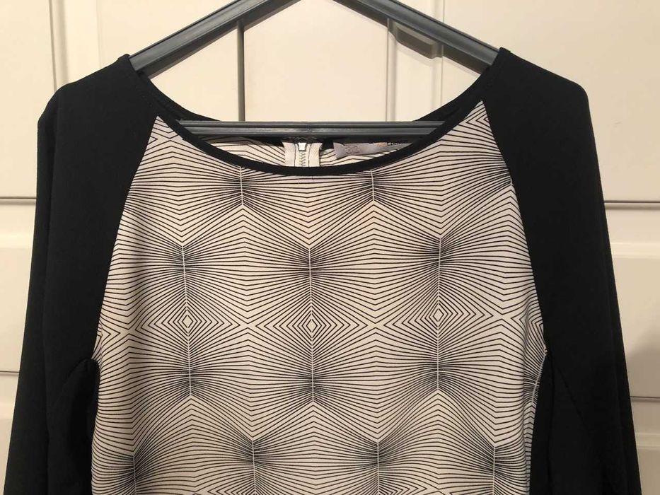 Tunic/Dress with Black-Toned Pattern by QUINZE TRENTE, Size M64297540316034120