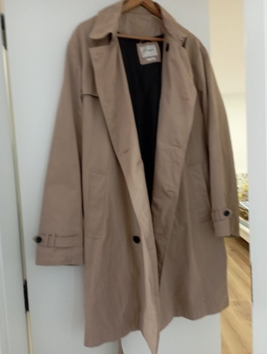 Vendo gabardina como nova castanho claro