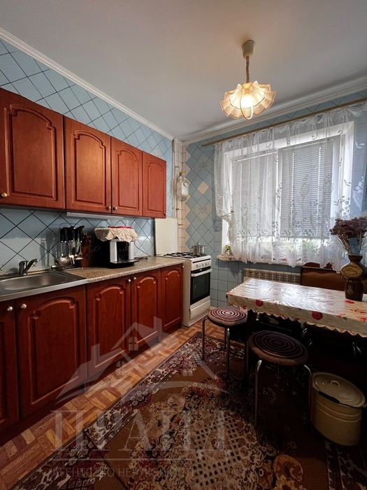 Продам 3 кмн квартиру