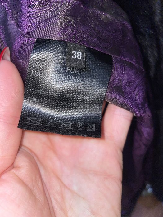 Норкова шубка розмір м в гарному стані продам
