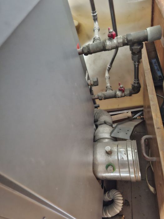 Vendo caldeira e tanque .