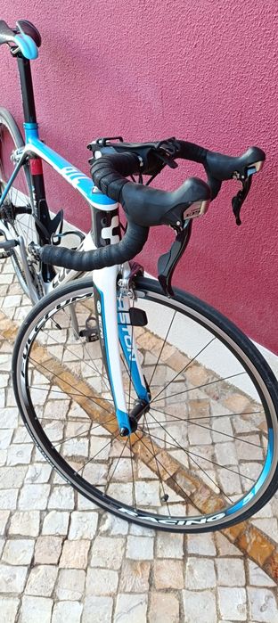 Bicicleta Cube Agree gtc race