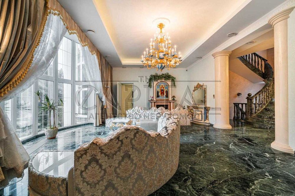 Продаж будинку з басейном, с. Хлепча, Васильківський р-н