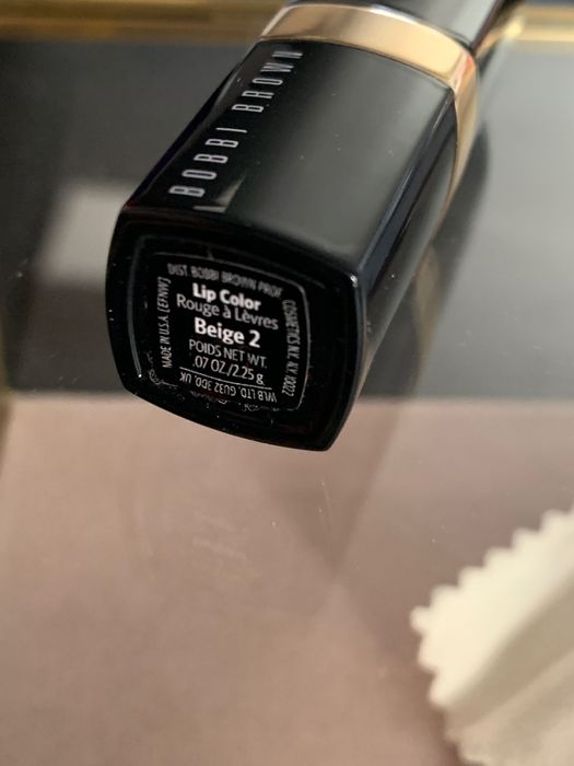 Bobbi Brown Beige 2 szminka