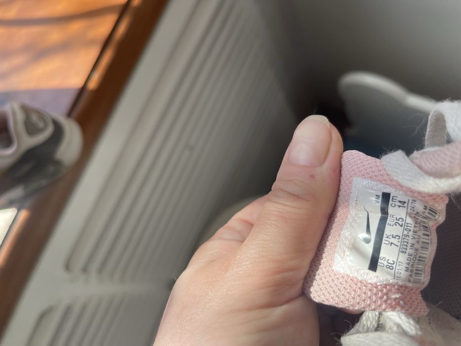 Продам дитяче взуття