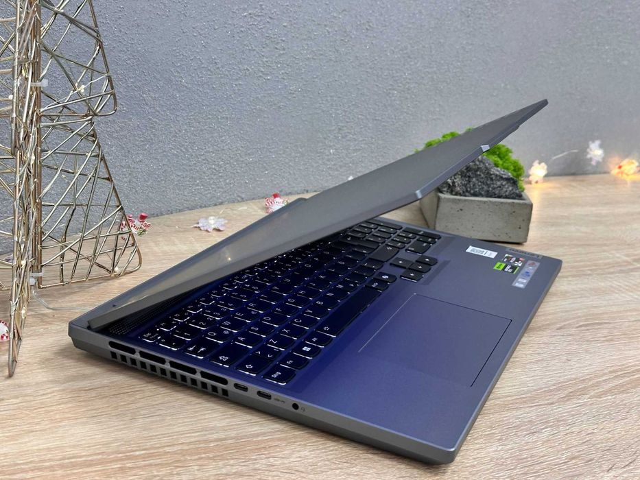 Lenovo Legion Slim 5 16" 2.5K 165Hz Ryzen 7-7435HS/16/1TB/RTX 4070 8Gb