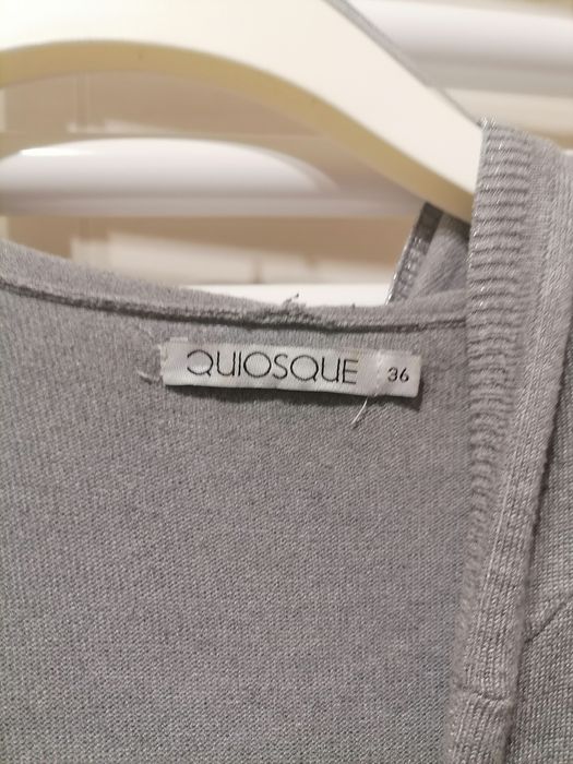 Sweterek firmy Quiosque