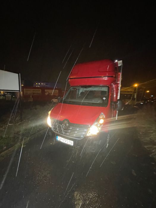 Wynajem aut / Wypożyczalnia Samochodów Dostawczych / Wynajem busów